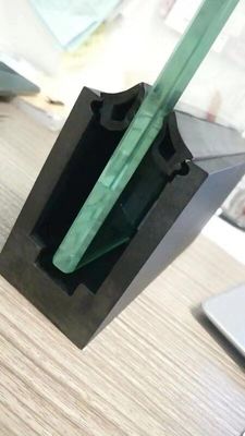 Канал ботинка поверхностной Фрамелесс стеклянной балюстрады оксидации алюминиевый низкопробный