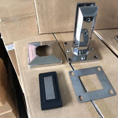 Прочные бескаркасные стеклянные балюстрадные крепления, квадратные стеклянные шпиндели из нержавеющей стали