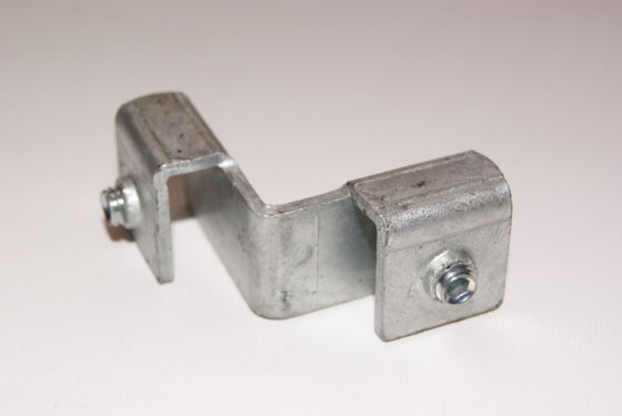 Anti Abrasion Carbon Steel Fittings / Kick Plate Clamps Outer 90 Degree Type