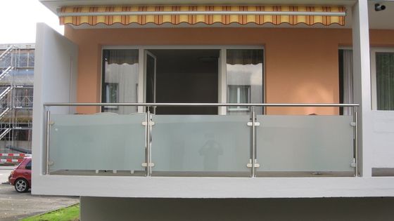 Высокопрочные балясины из нержавеющей стали с зажимами для стекла