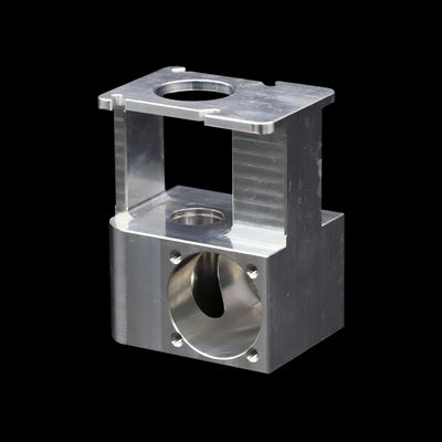 Piezas de fresado CNC tipo rodilla con chaflán y roscado